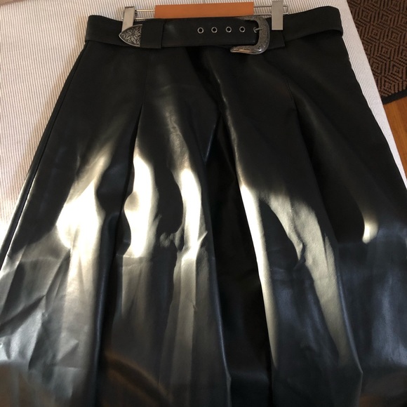 ASOS Design leather look midi skirt + western belt 🖤 black 🖤 US 10 & 12 - Picture 14 of 16